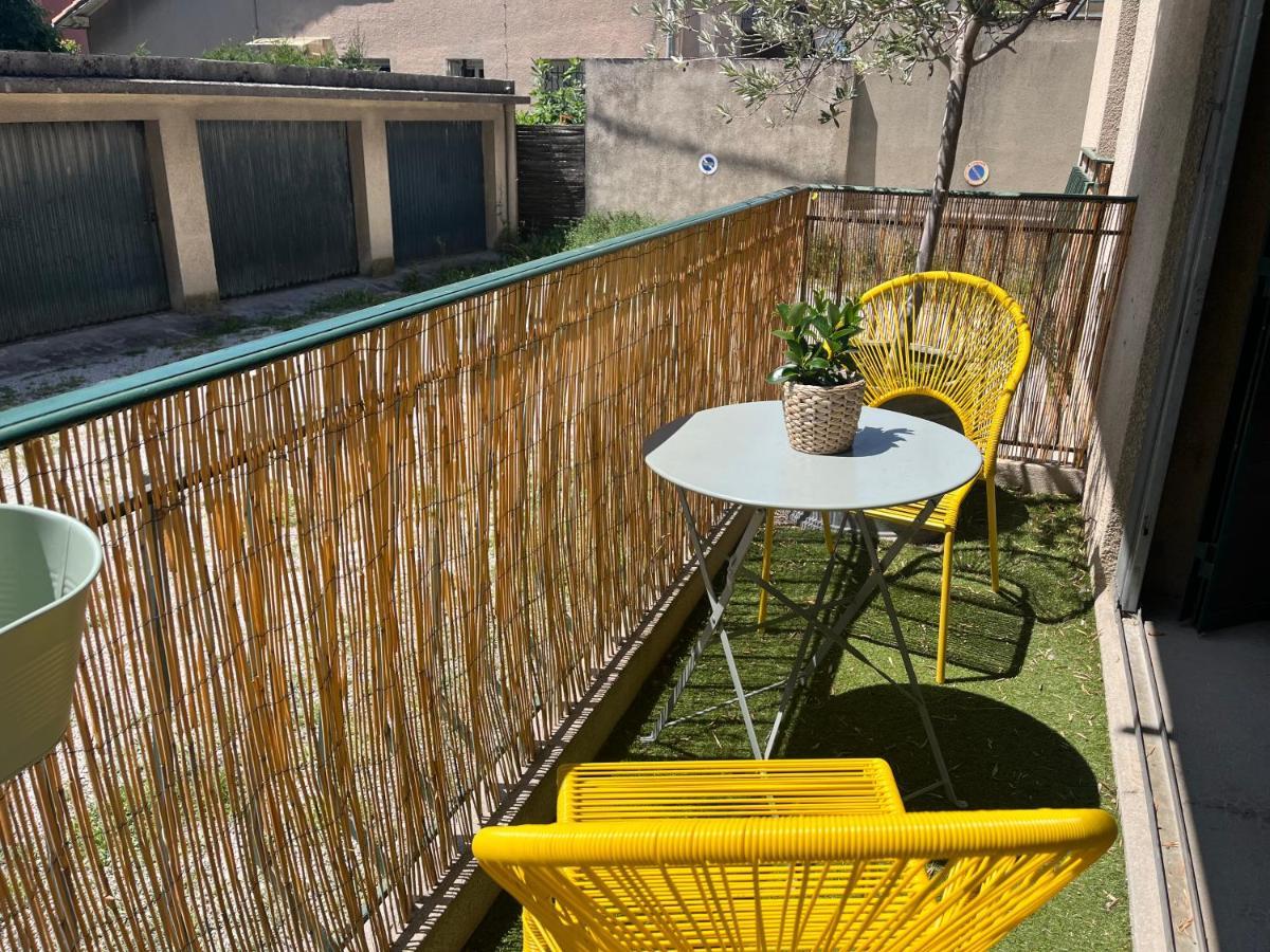 Bel Appartement Lumineux Et Calme A 10Min A Pied Du Centre Aix Avec Parking Et Air Conditionne Aix-en-Provence Bagian luar foto