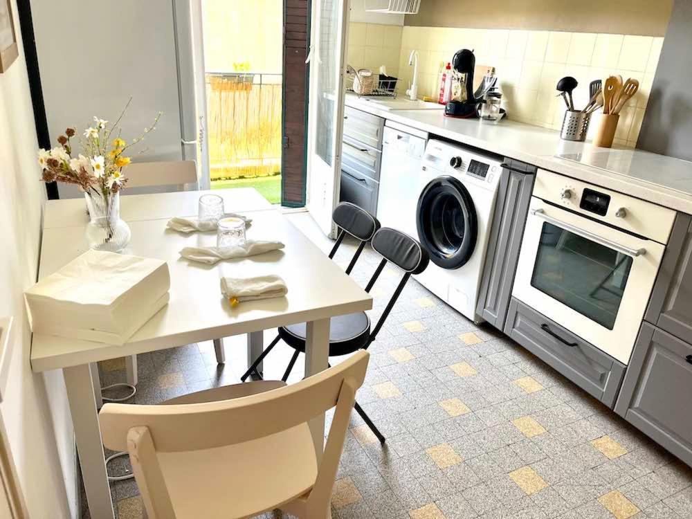 Bel Appartement Lumineux Et Calme A 10Min A Pied Du Centre Aix Avec Parking Et Air Conditionne Aix-en-Provence Bagian luar foto